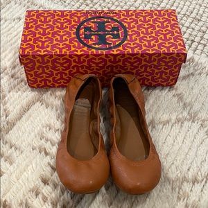 Tory Burch tan flats